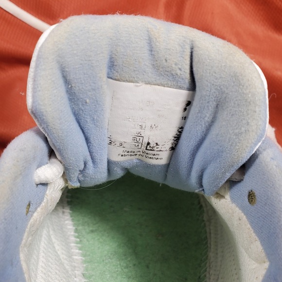 New Balance Women's 928 V3 Lace-up Walking Shoe Size 9 White - Picture 16 of 16